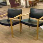 380 7397 CHAIRS